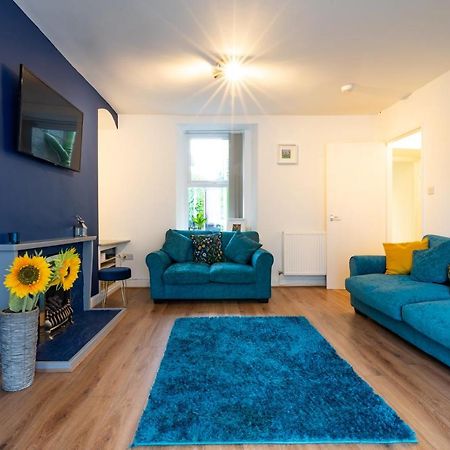Newly-Renovated, Mid-Terrace Cottage In Porthmadog Exteriör bild