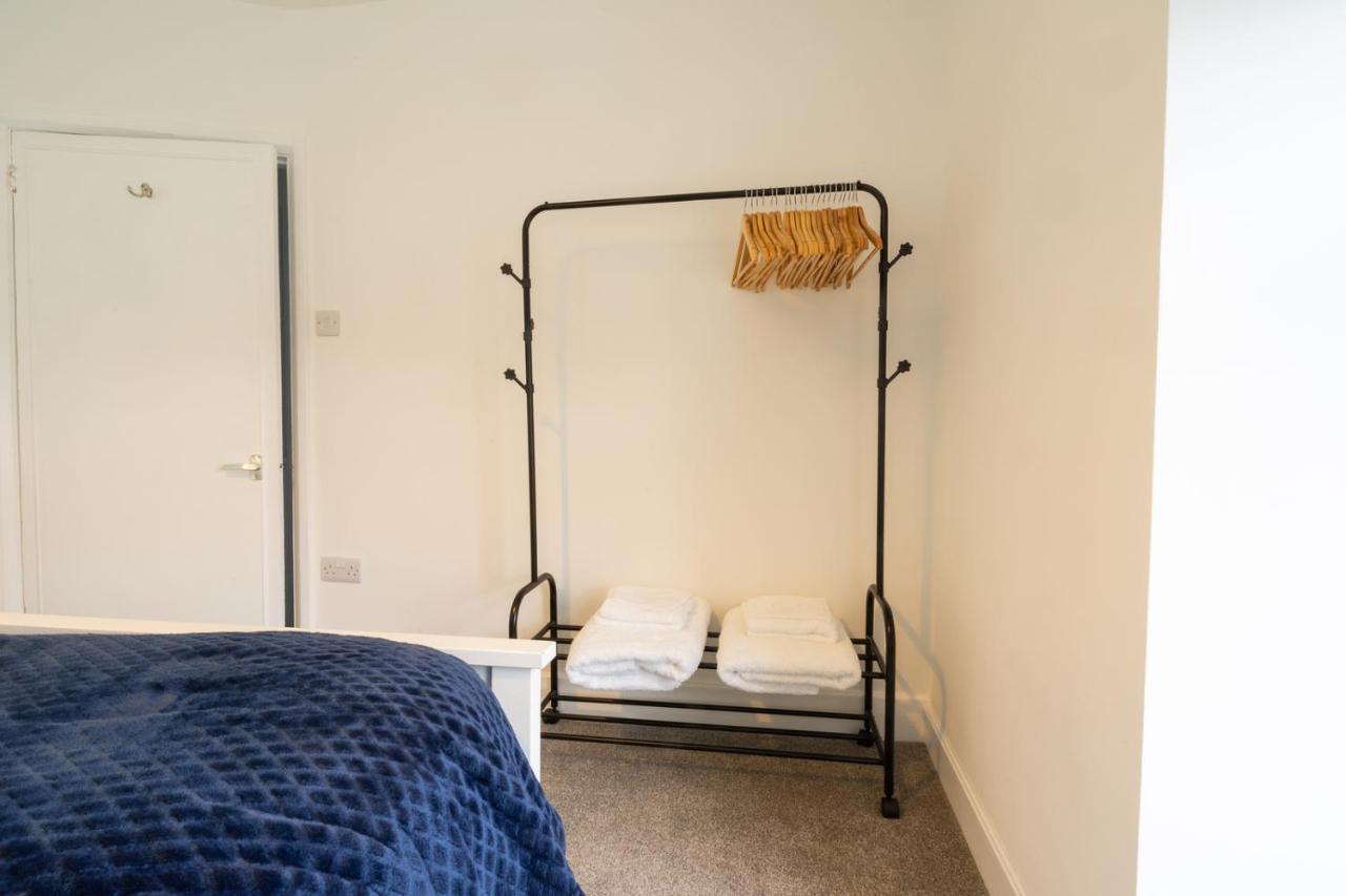 Newly-Renovated, Mid-Terrace Cottage In Porthmadog Exteriör bild