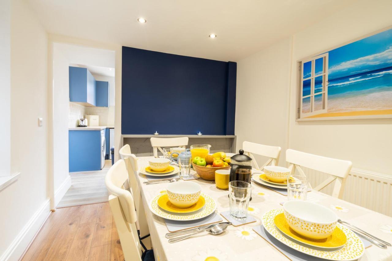 Newly-Renovated, Mid-Terrace Cottage In Porthmadog Exteriör bild