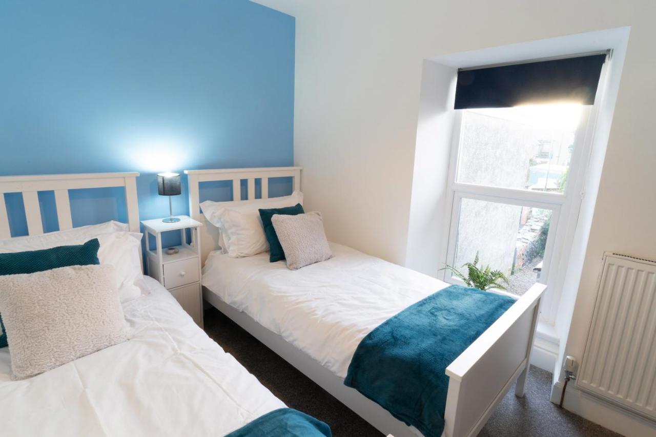 Newly-Renovated, Mid-Terrace Cottage In Porthmadog Exteriör bild