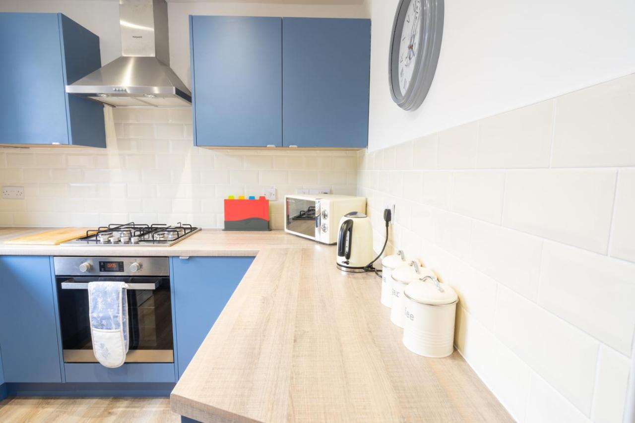 Newly-Renovated, Mid-Terrace Cottage In Porthmadog Exteriör bild